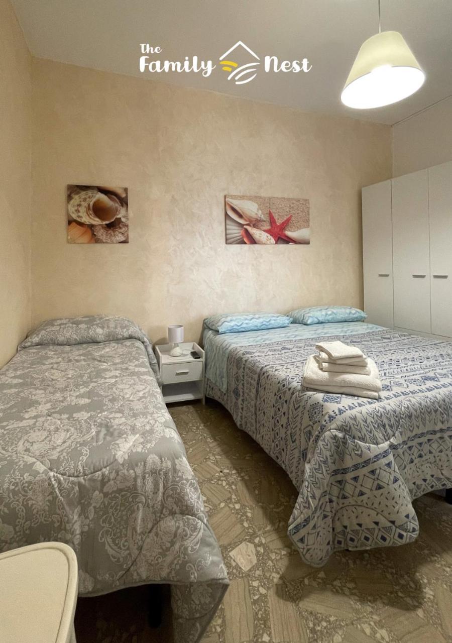 The Family Nest - Casa Eva Apartment Манфредония Екстериор снимка