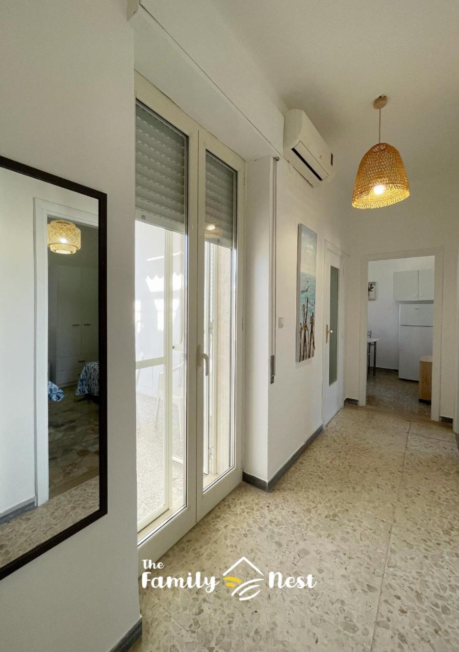 The Family Nest - Casa Eva Apartment Манфредония Екстериор снимка