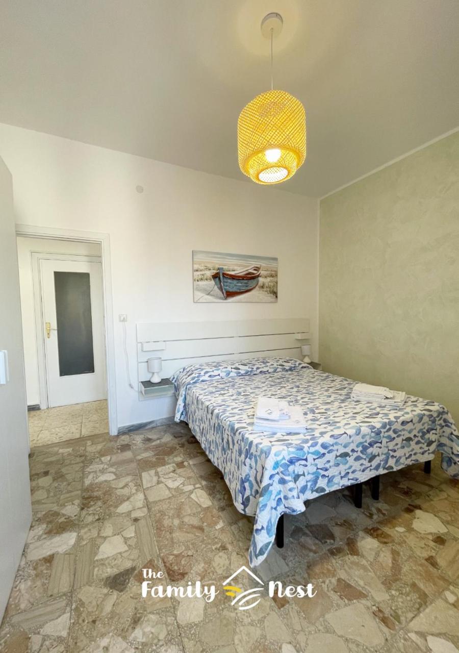 The Family Nest - Casa Eva Apartment Манфредония Екстериор снимка