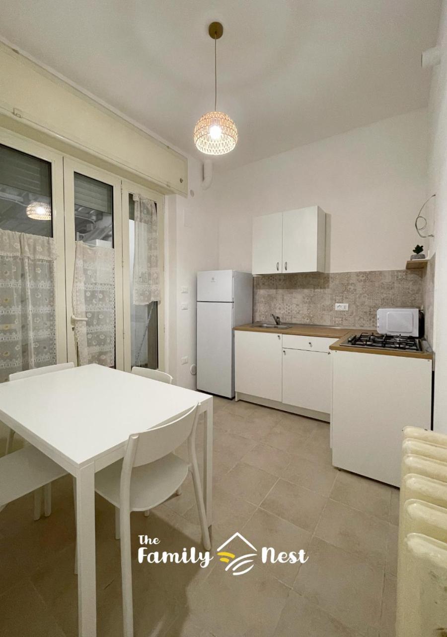 The Family Nest - Casa Eva Apartment Манфредония Екстериор снимка